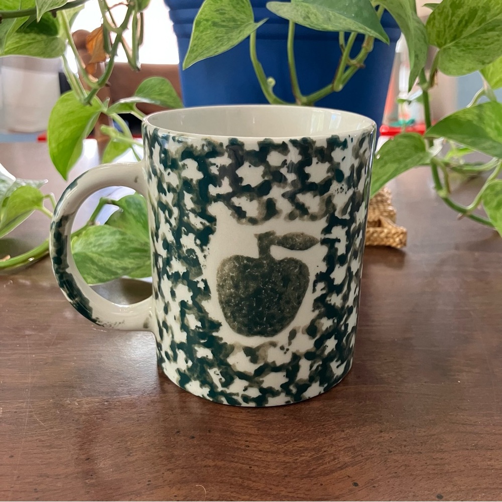 Green apple sponge mug